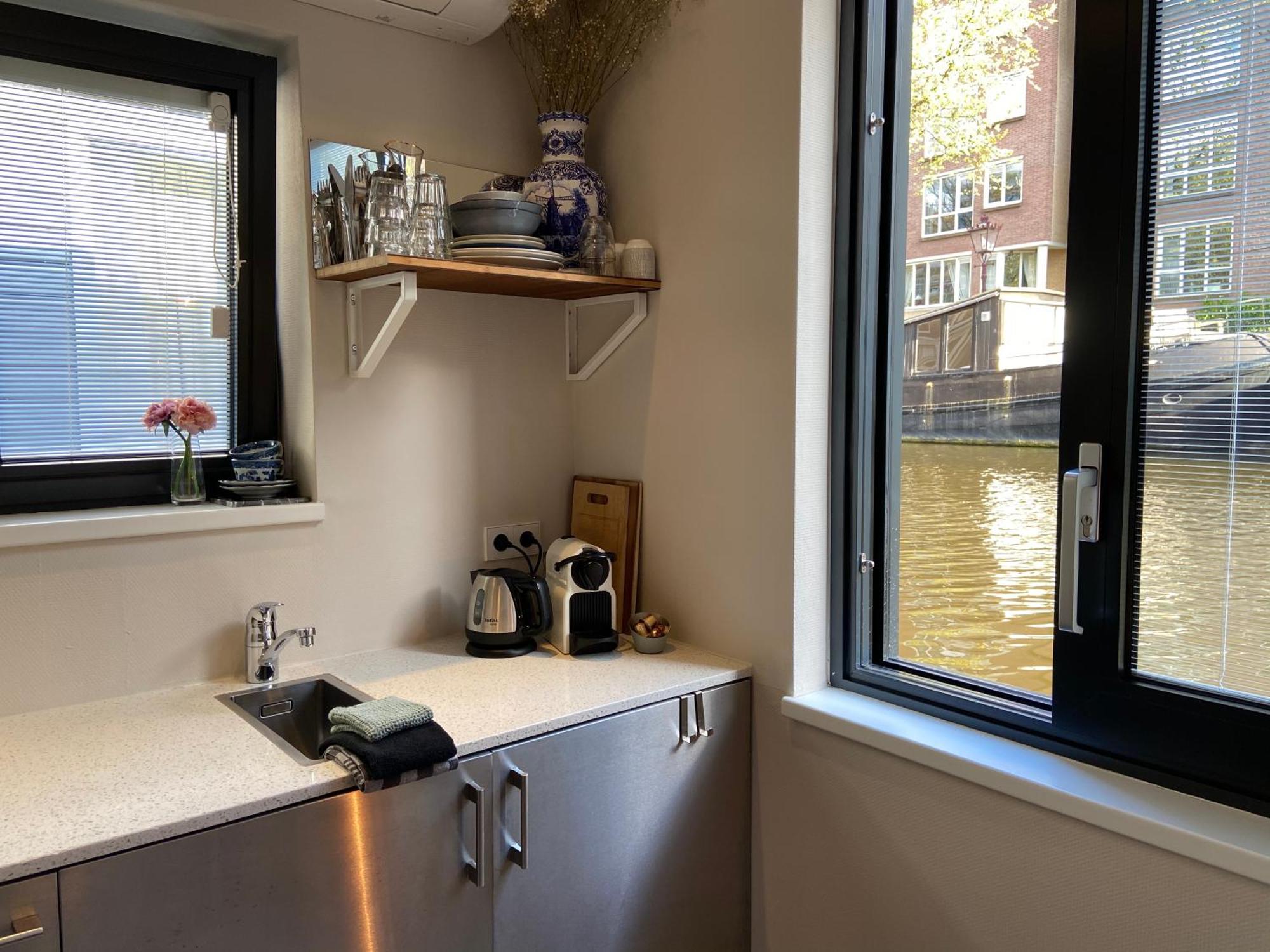 Houseboat Sophia Otel Amsterdam Dış mekan fotoğraf